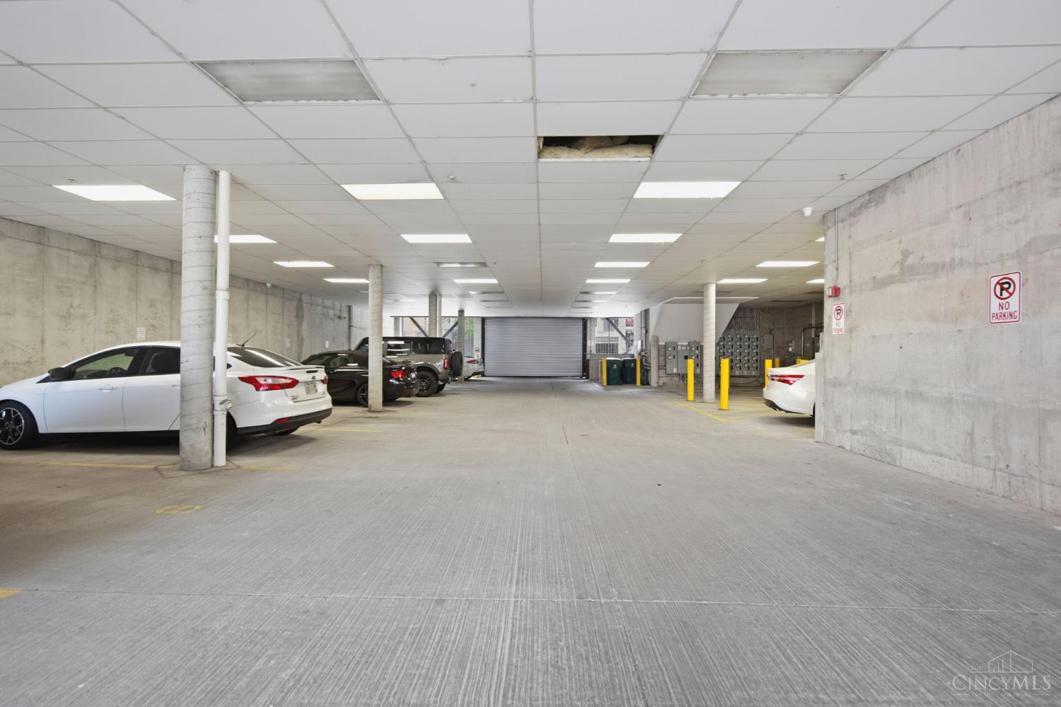 1338 Vine Street #C
