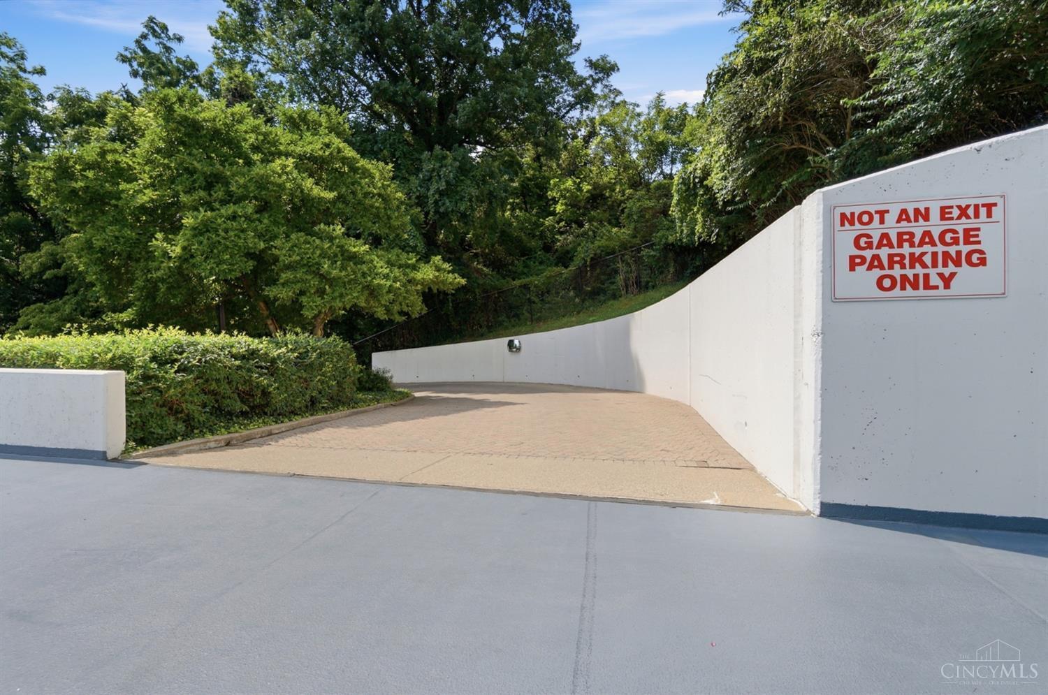 415 Bond Place #4-C