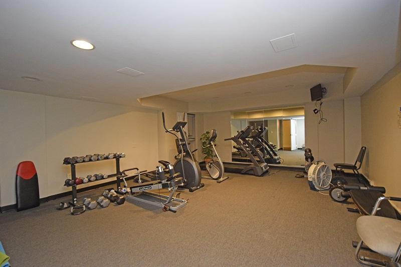 Columbia Tower interior and amenity photo 3 - Cincinnati condominiums