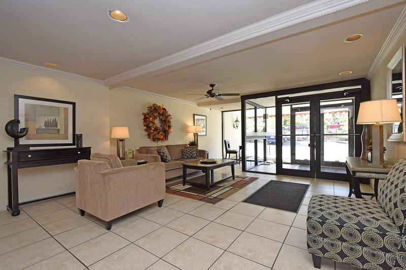 Columbia Tower interior and amenity photo 5 - Cincinnati condominiums