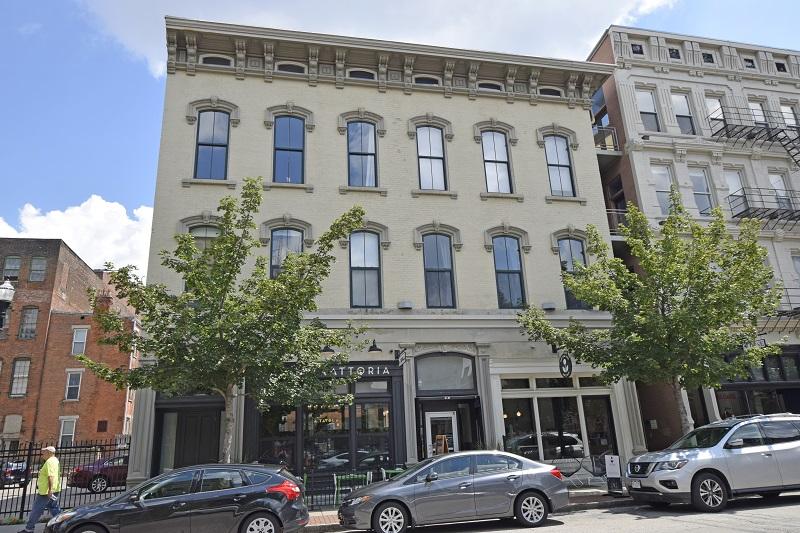 Duveneck Flats interior and amenity photo 6 - Cincinnati condominiums
