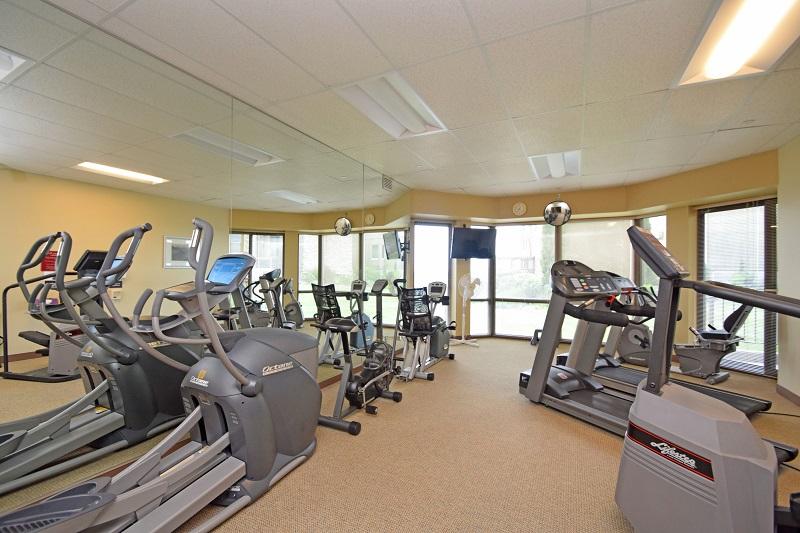 Edgecliff Point interior and amenity photo 5 - Cincinnati condominiums