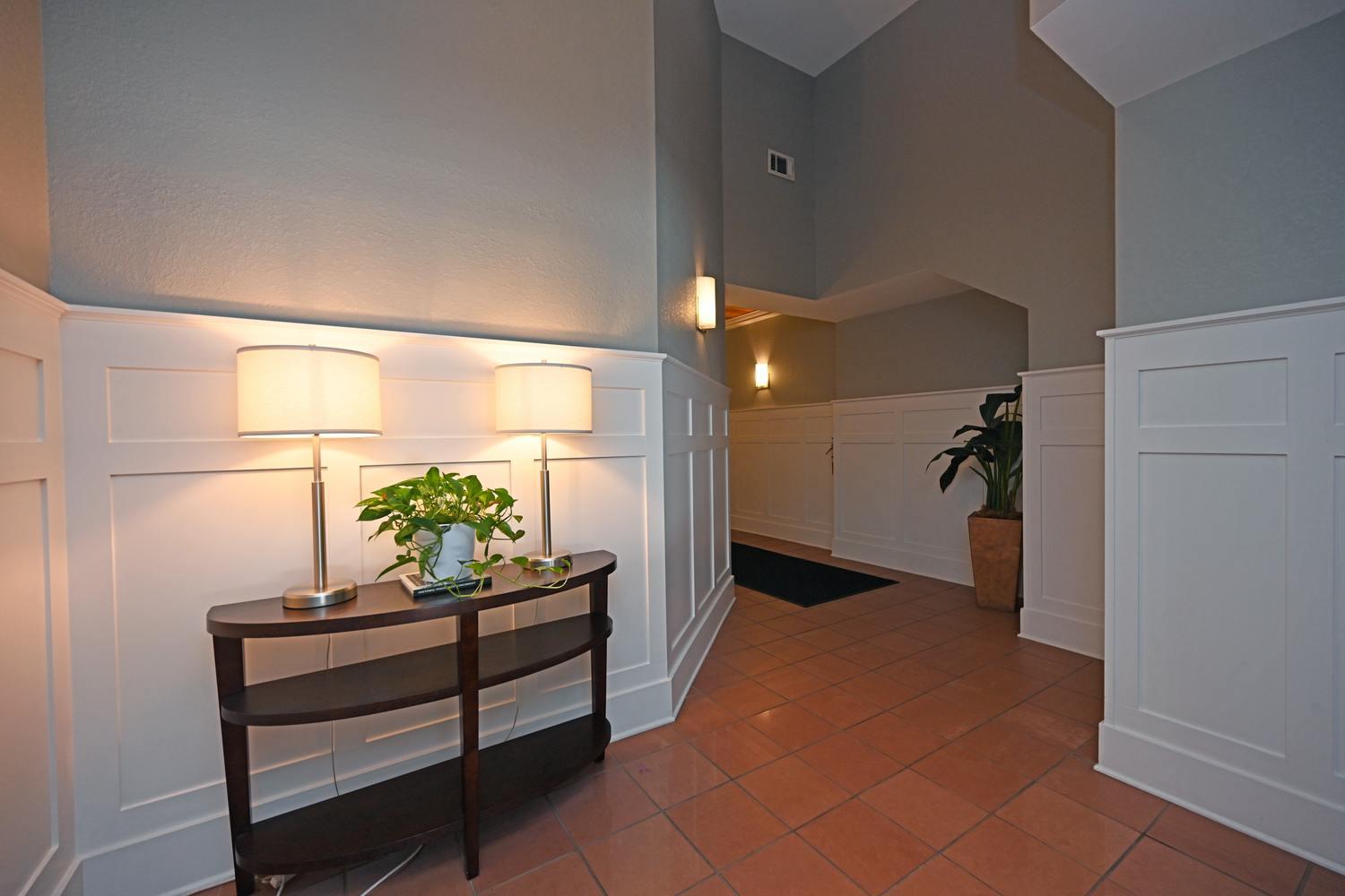 Lofts at Fountain Square interior and amenity photo 4 - Cincinnati condominiums