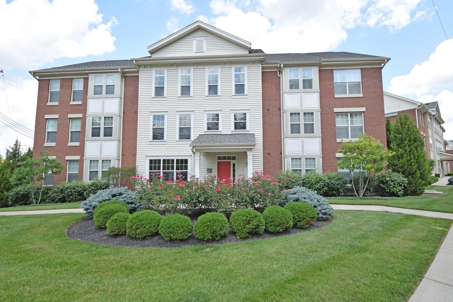 Marburg Square interior and amenity photo 3 - Cincinnati condominiums
