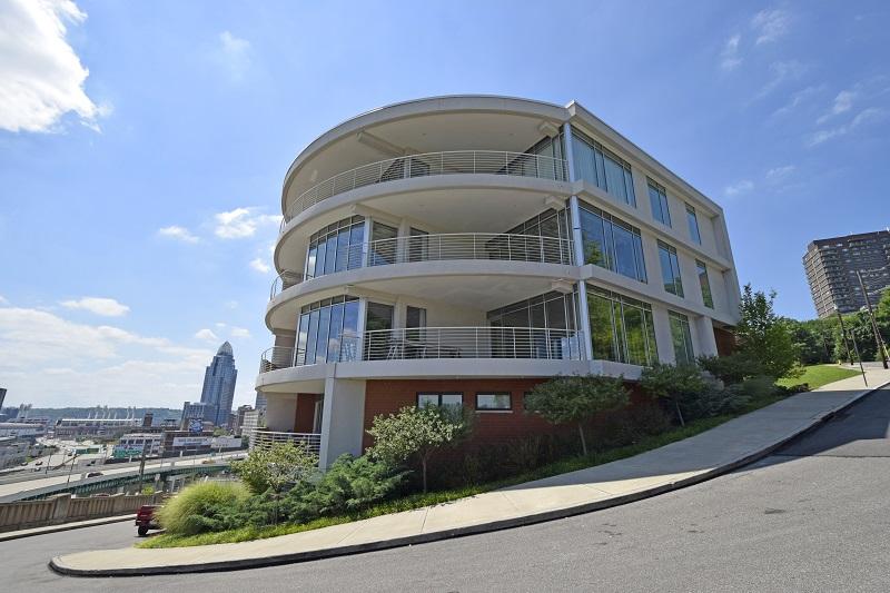 Exterior view of Palisades of Mt. Adams condominiums in Mt Adams, Cincinnati