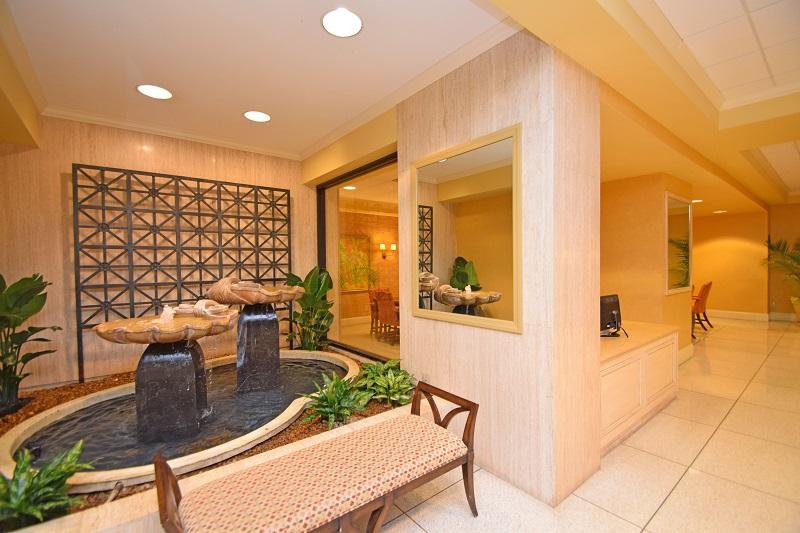 Regency interior and amenity photo 4 - Cincinnati condominiums