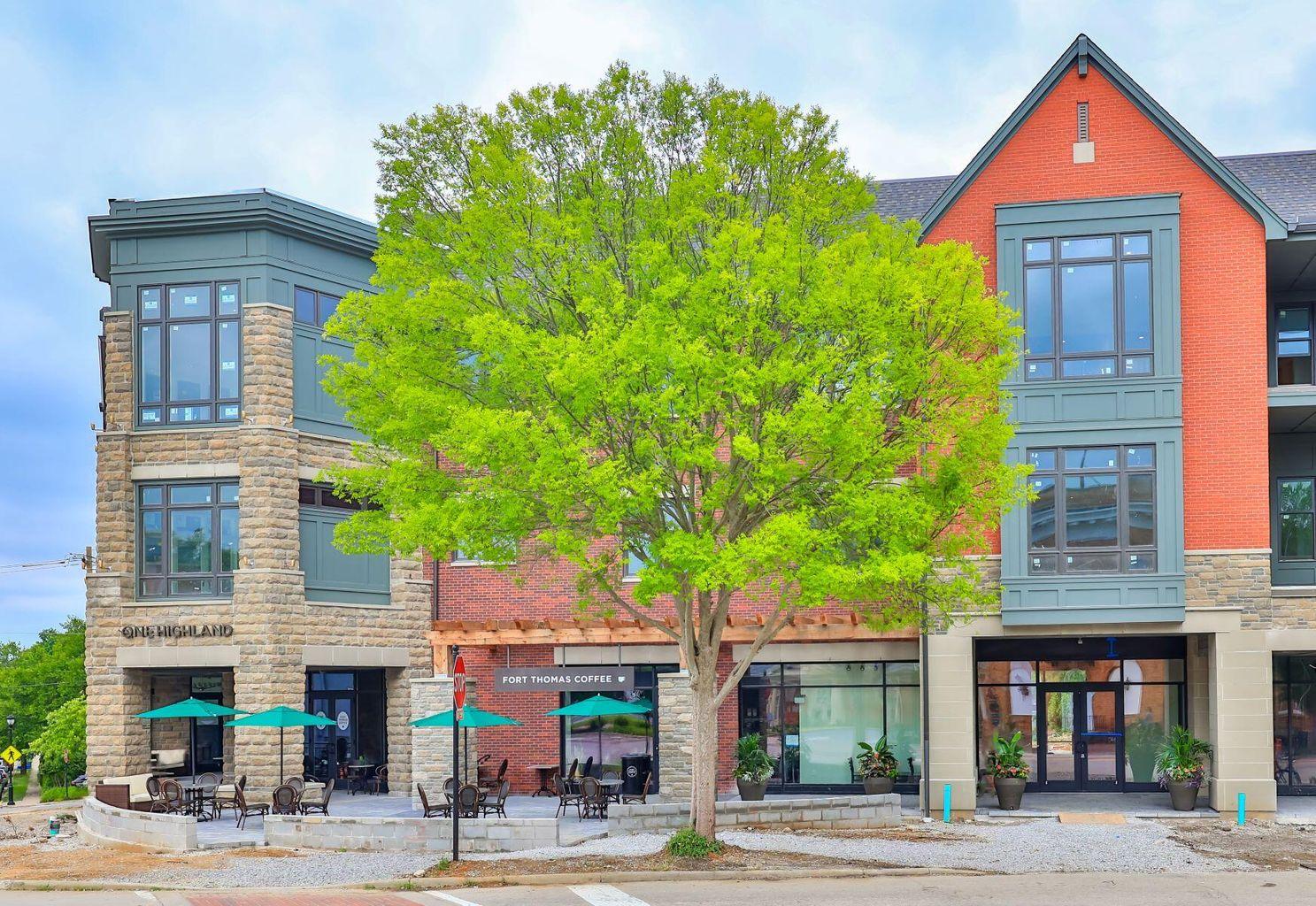 Exterior view of Residences at One Highland condominiums in Northern Kentucky, Cincinnati