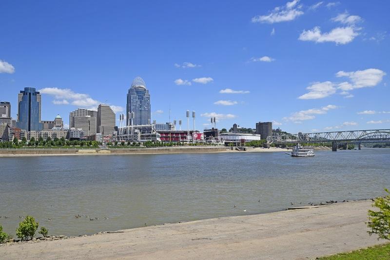 Riverside Terrace interior and amenity photo 8 - Cincinnati condominiums