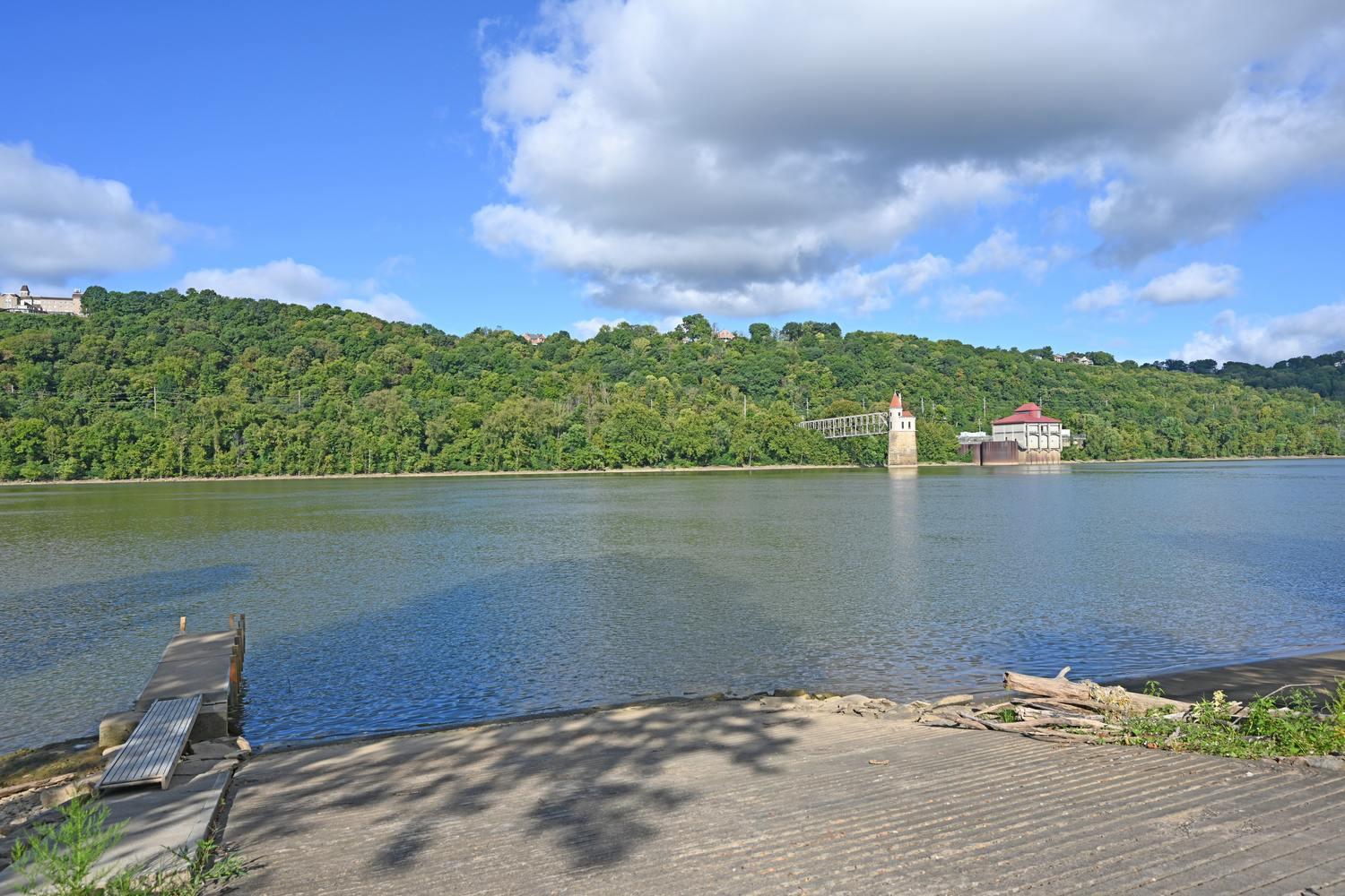 Sanctuary at River Green interior and amenity photo 6 - Cincinnati condominiums