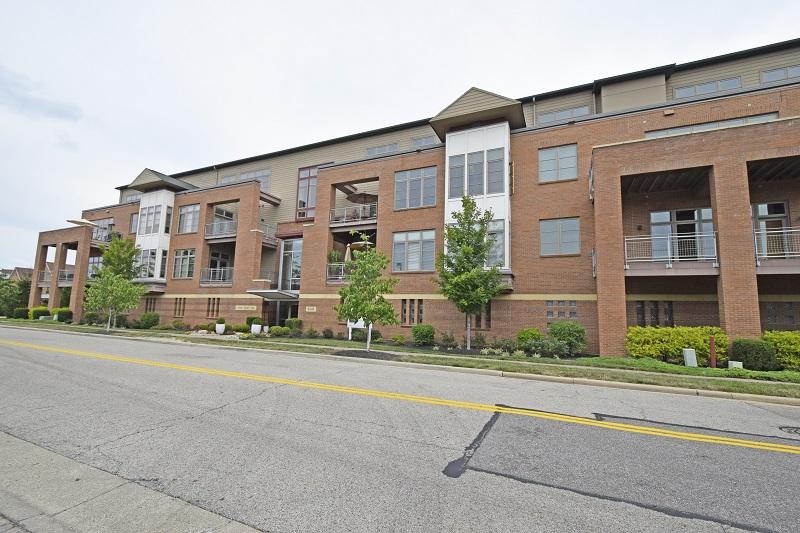 Towne Square Lofts interior and amenity photo 3 - Cincinnati condominiums