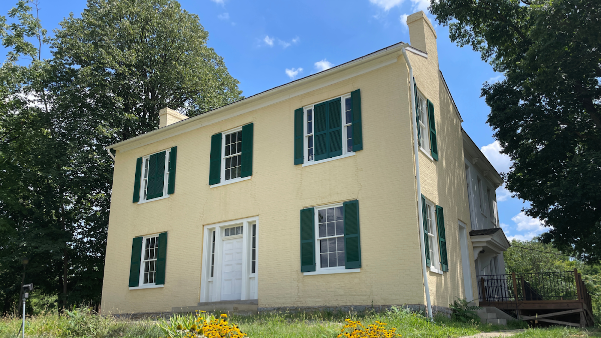 E. Walnut Hills / Walnut Hills